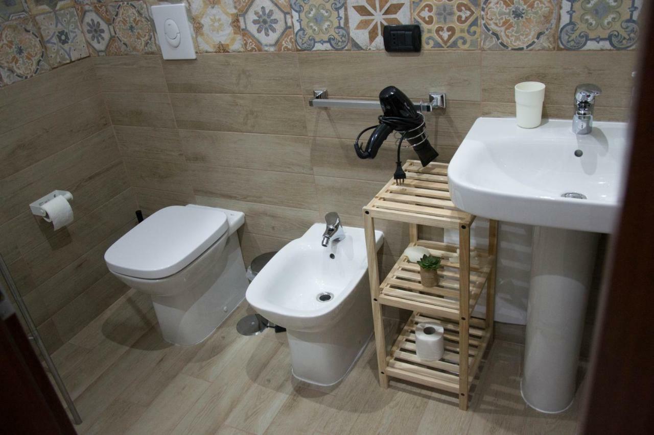 Mary'S House Bed & Breakfast Napoli Dış mekan fotoğraf