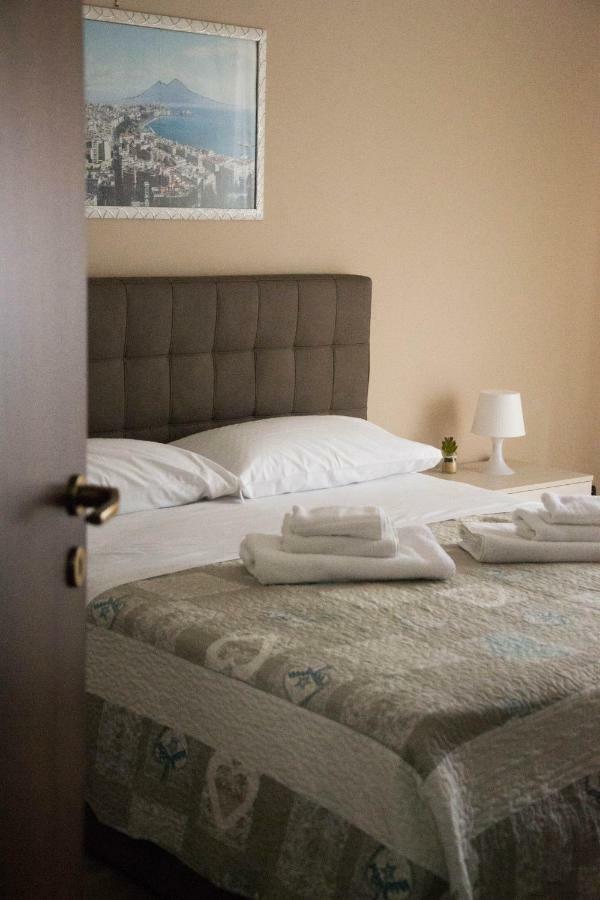 Mary'S House Bed & Breakfast Napoli Dış mekan fotoğraf