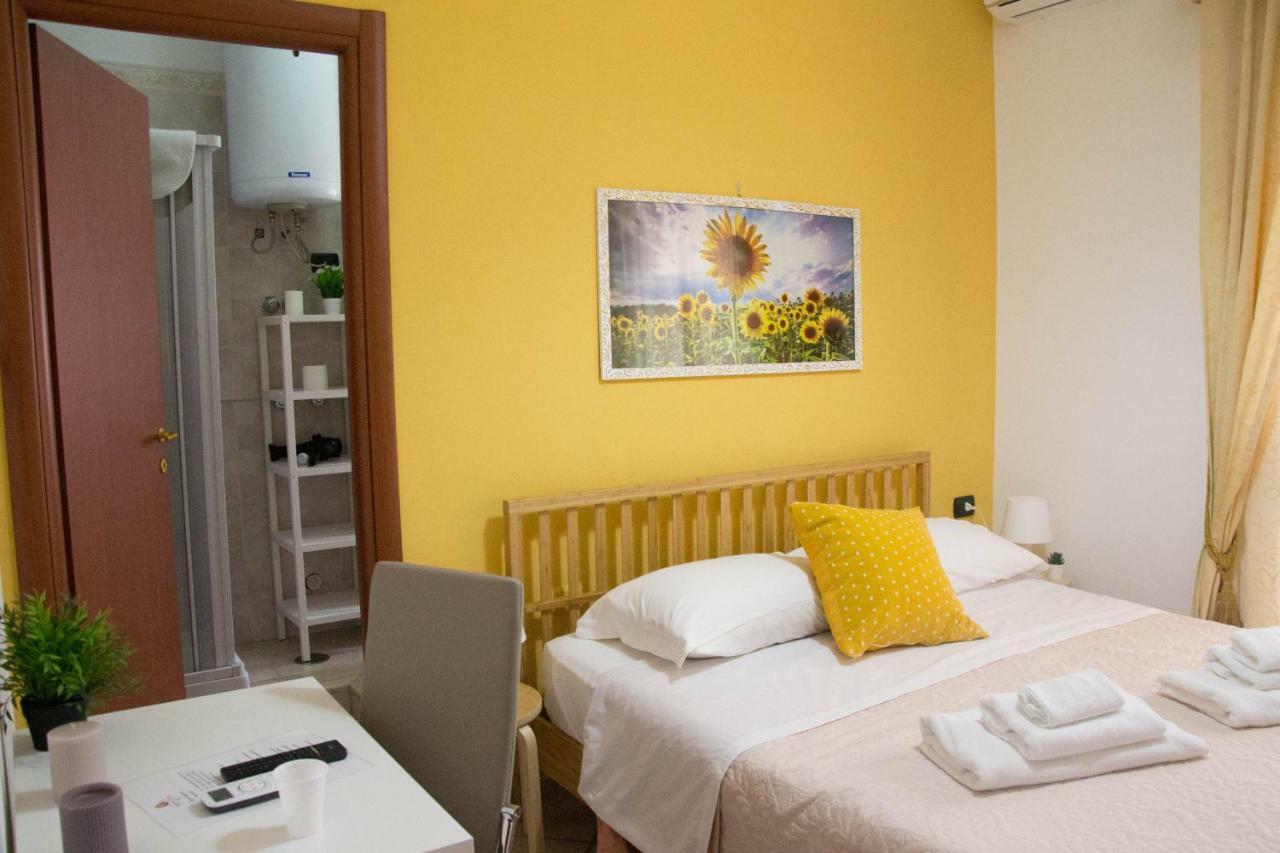 Mary'S House Bed & Breakfast Napoli Dış mekan fotoğraf