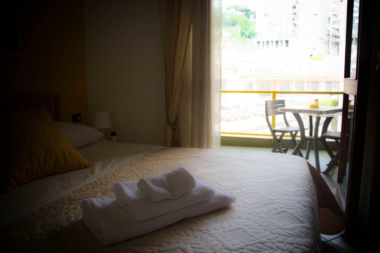 Mary'S House Bed & Breakfast Napoli Dış mekan fotoğraf
